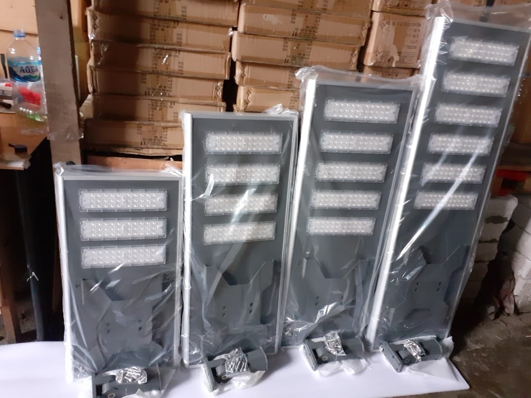 Harga Lampu Kota Baterai Tahan Lama Di Kabupaten Sidoarjo